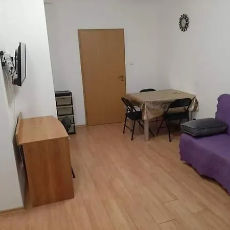 Jasna Oazis 아파트 *